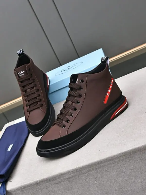 prada high top chaussures pour homme s_1242a141